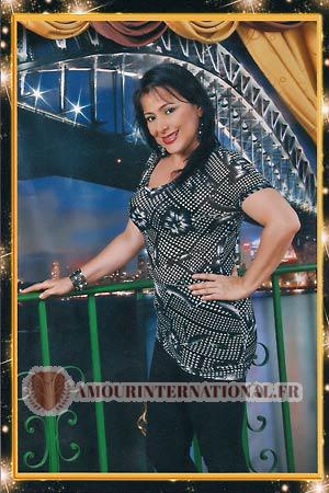 121709 - Sandra Maria Âge: 44 - Colombie
