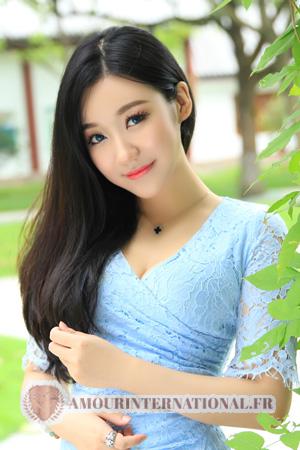 Chine women