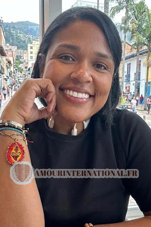 208177 - Claudia &Acirc;ge: 44 - Colombie