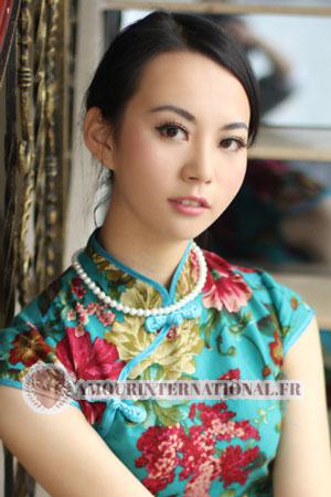 Chine women