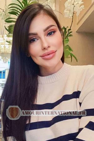 213835 - Karina Âge: 32 - Ukraine