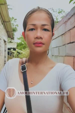214239 - Vanthron &Acirc;ge: 46 - Cambodia