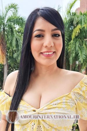 215147 - Yennifer &Acirc;ge: 41 - Colombie