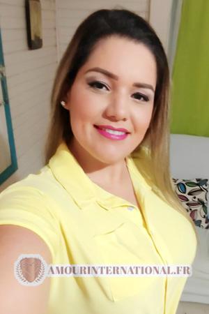 215404 - Yesenia &Acirc;ge: 43 - Costa Rica