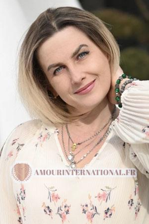 220668 - Viktoriia &Acirc;ge: 53 - Ukraine