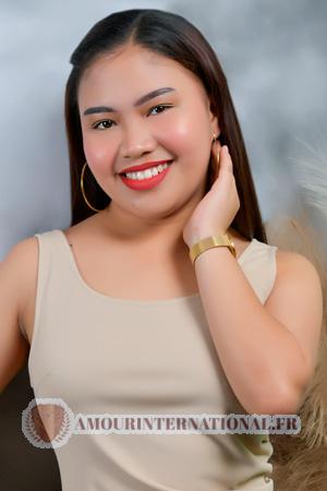 222900 - Ma. Christel Âge: 20 - Philippines