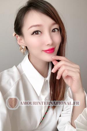 Ladies of Chine