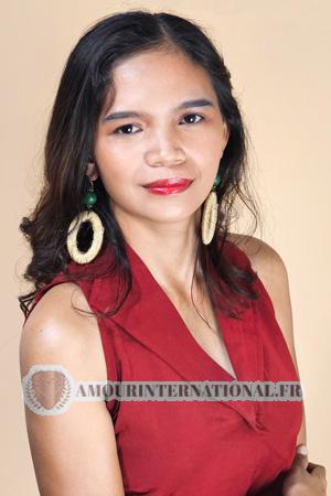 225618 - Leslie Age: 24 - Philippines