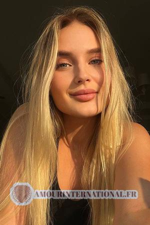 225827 - Kateryna &Acirc;ge: 23 - Ukraine