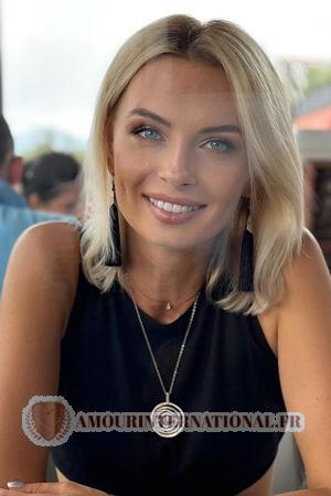 228738 - Iryna &Acirc;ge: 43 - Ukraine