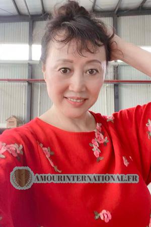 Ladies of Chine