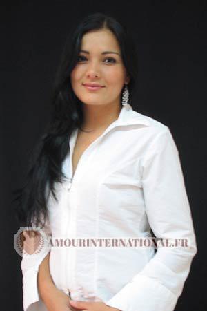 69883 - Tatiana &Acirc;ge: 25 - Colombie