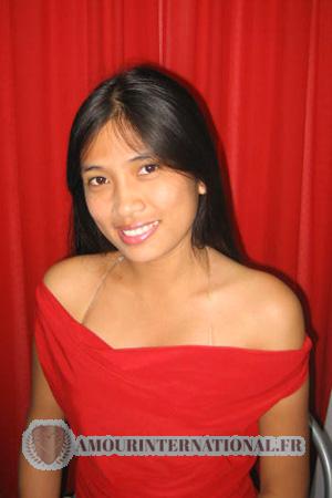 80547 - Marivic &Acirc;ge: 26 - Philippines