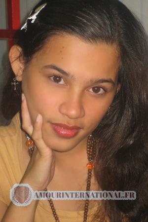 84758 - Janine &Acirc;ge: 22 - Philippines