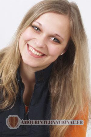 86013 - Julia &Acirc;ge: 24 - Ukraine