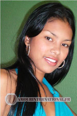 93264 - Shirley &Acirc;ge: 21 - Colombie