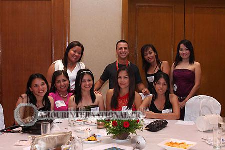 women-of-philippines-012