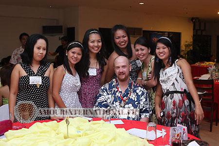 women-of-philippines-109