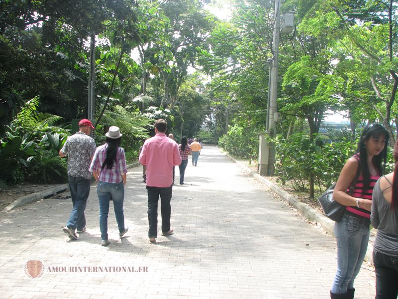 medellin-women-36