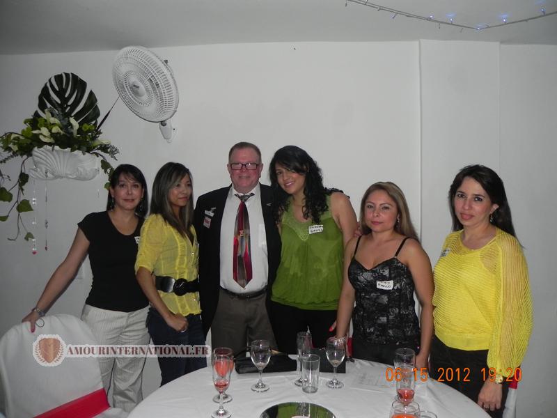 medellin-women-43