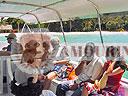 cartagena-women-boat-1104-13